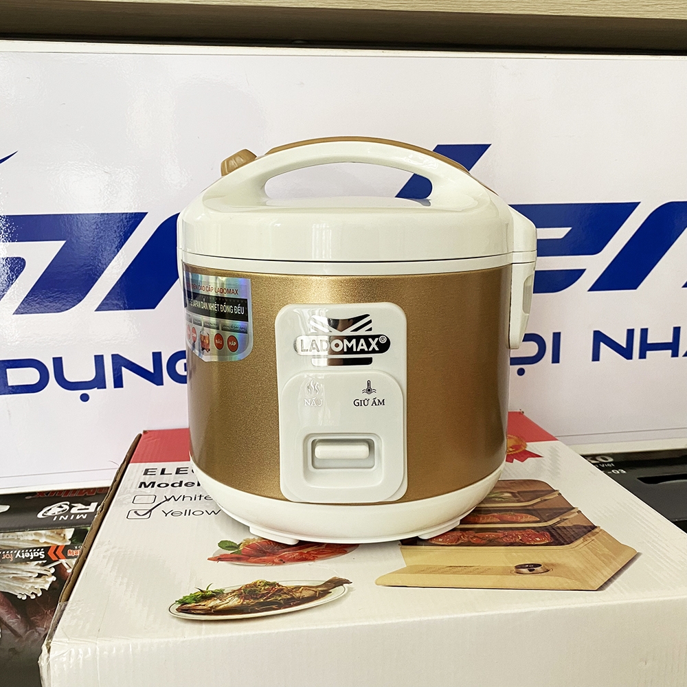 Nồi cơm điện 1.8L Ladomax Ha-7718 (1tx6)
