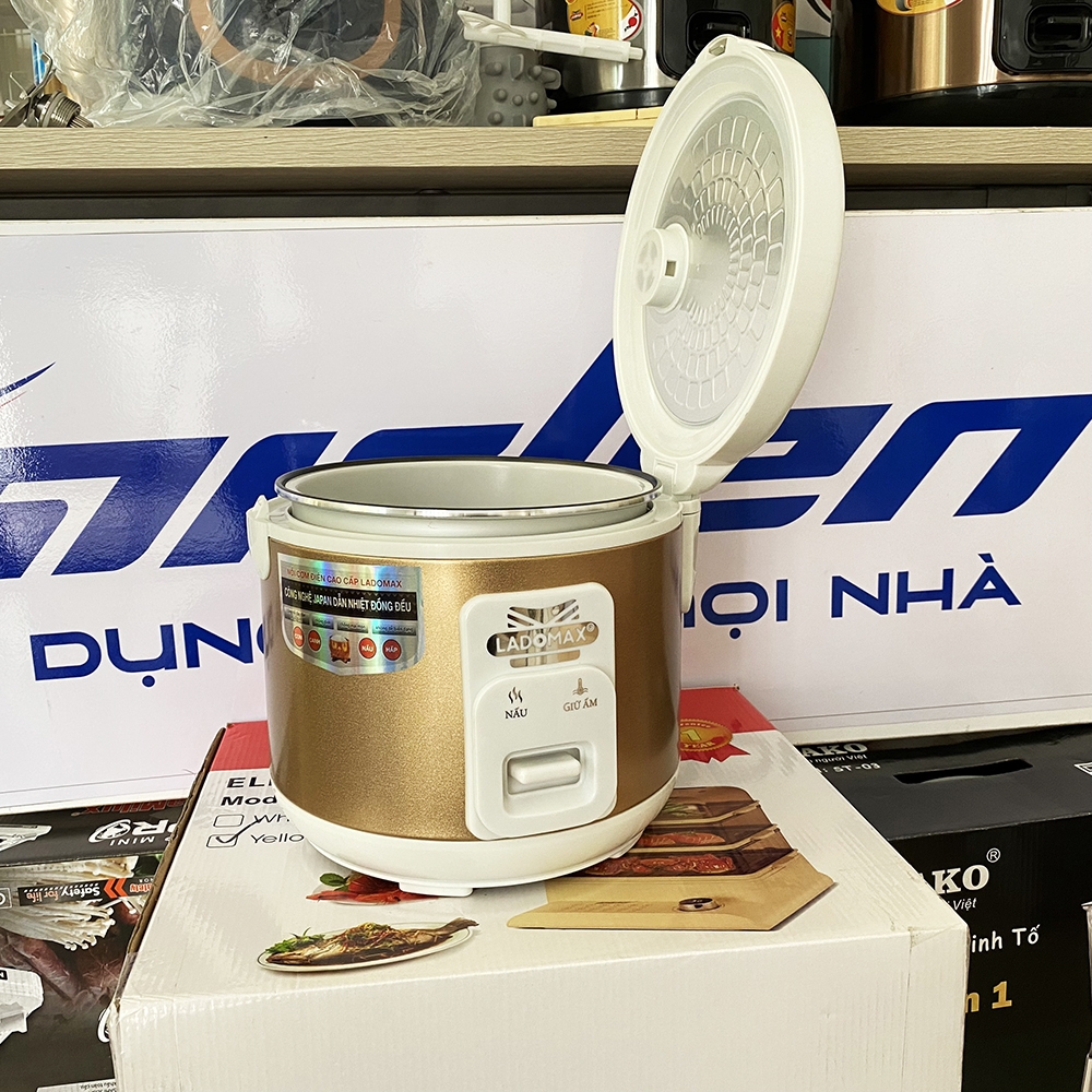 Nồi cơm điện 1.8L Ladomax Ha-7718 (1tx6)