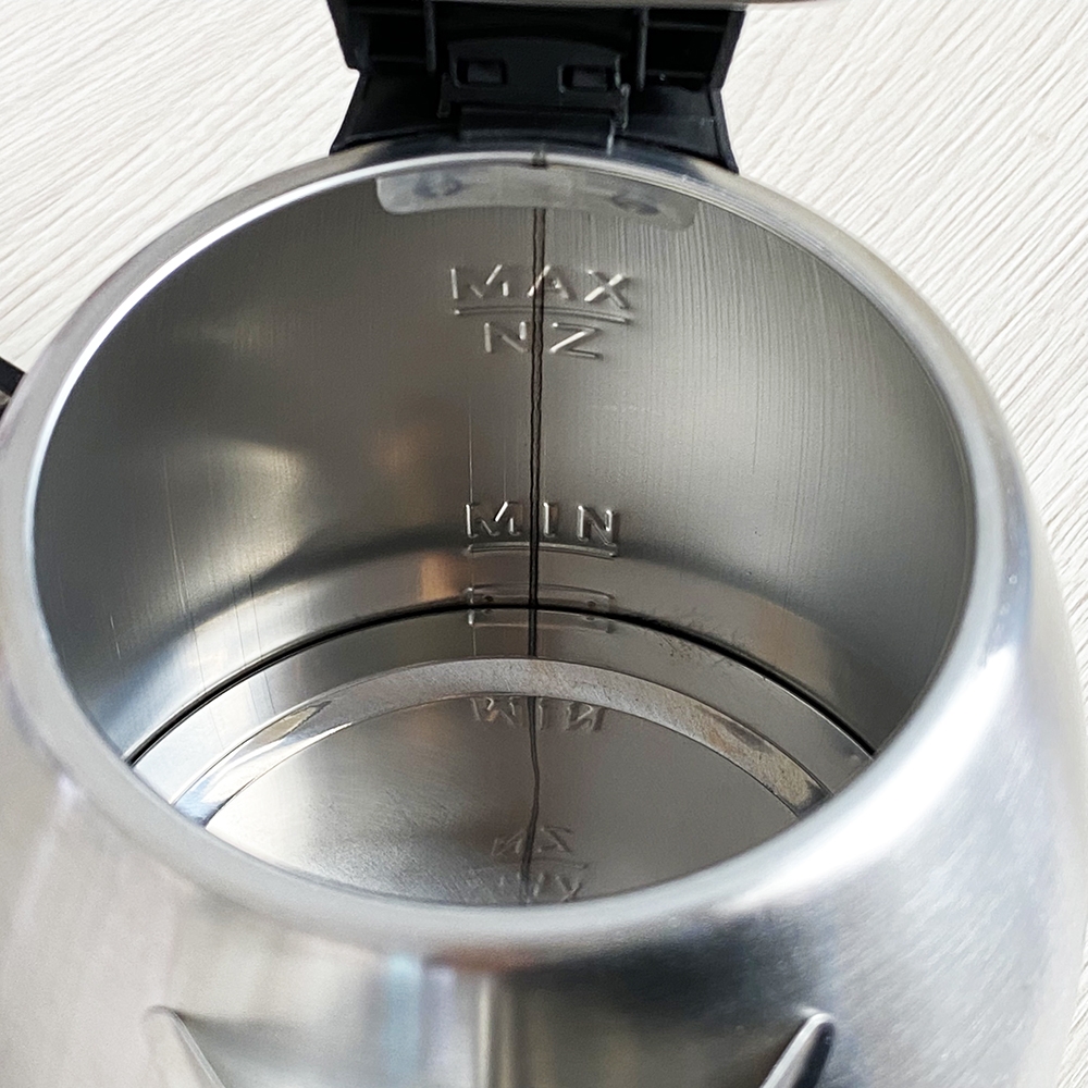 Ấm đun siêu tốc 1.2L Ladomax Ha-812 (1tx16)