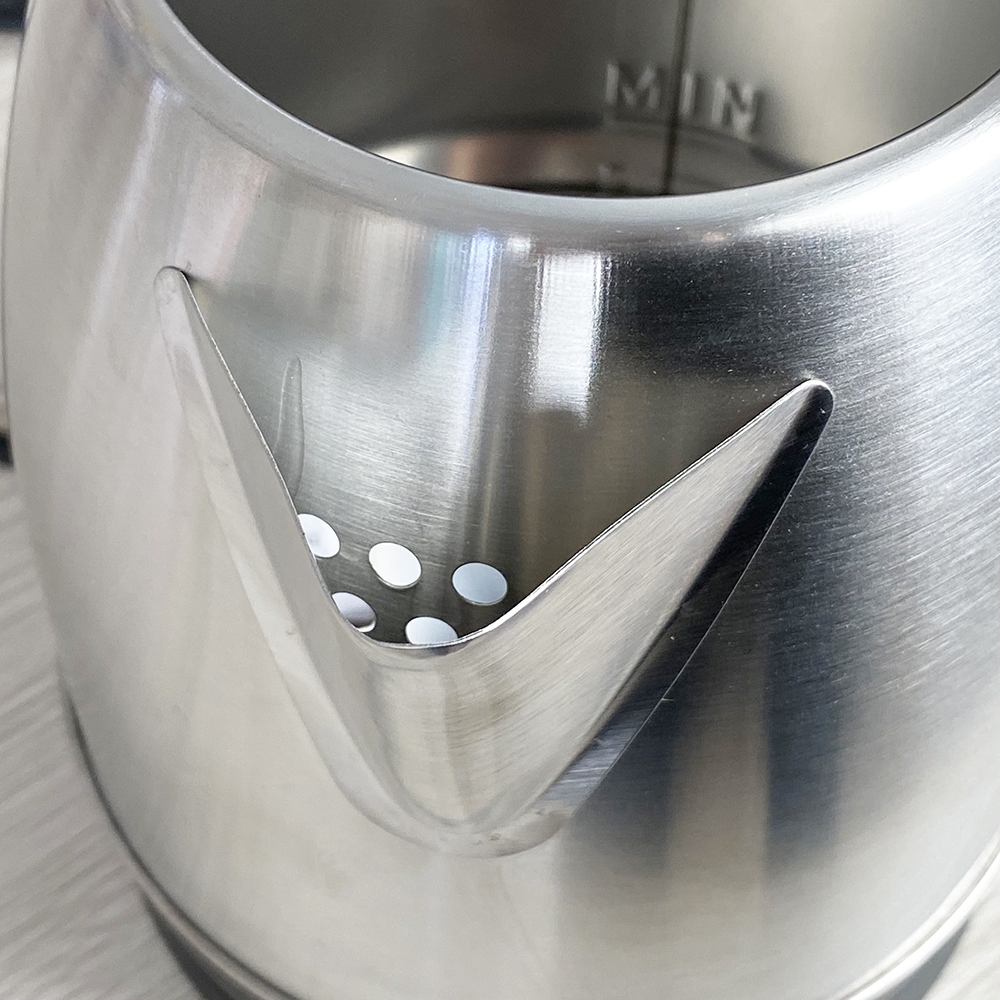 Ấm đun siêu tốc 1.2L Ladomax Ha-812 (1tx16)