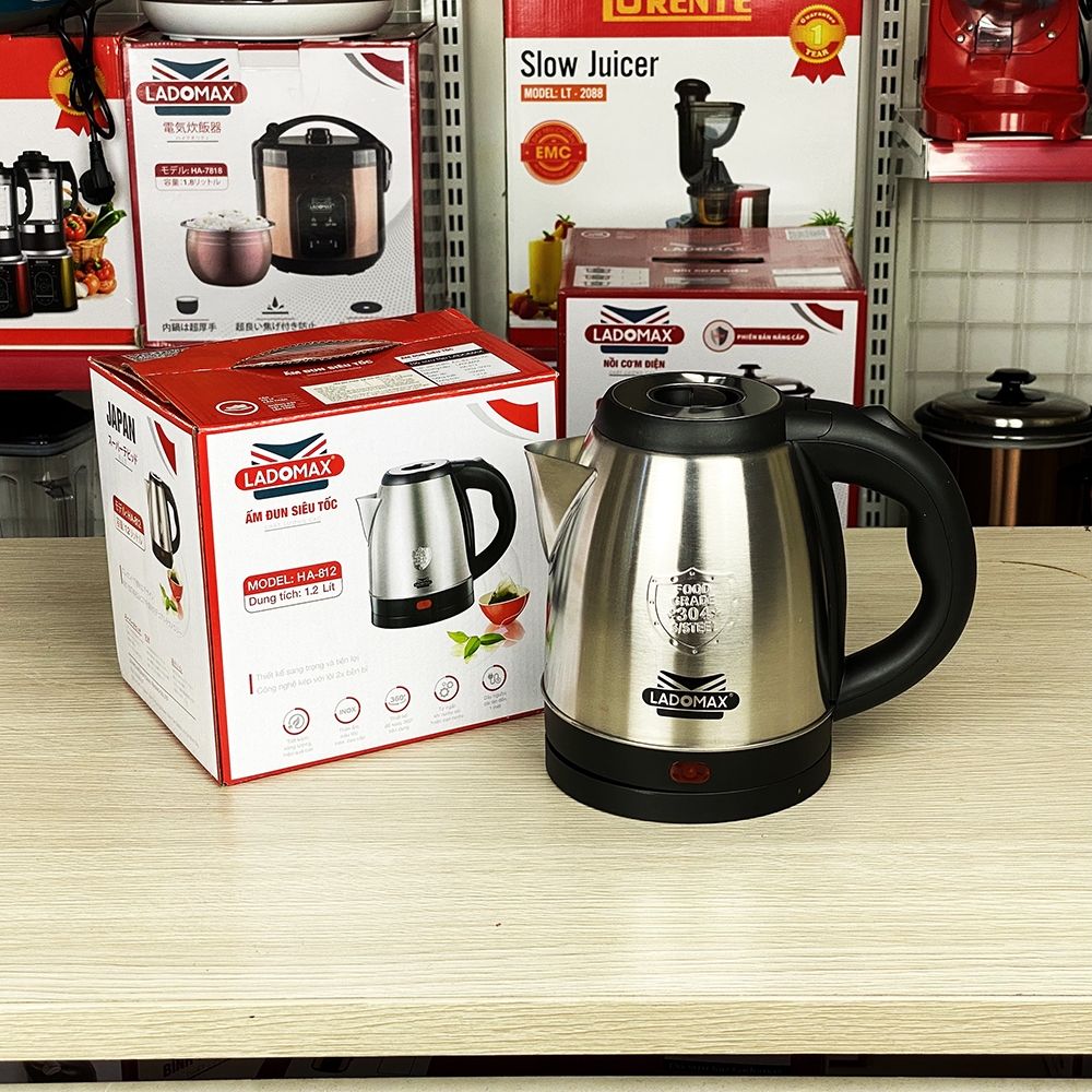 Ấm đun siêu tốc 1.2L Ladomax Ha-812 (1tx16)