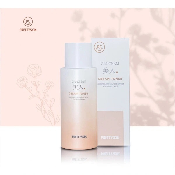 NƯỚC HOA HỒNG DƯỠNG SÁNG LÀM DỊU GANGNAM CREAM TONER PRETTYSKIN 300ML