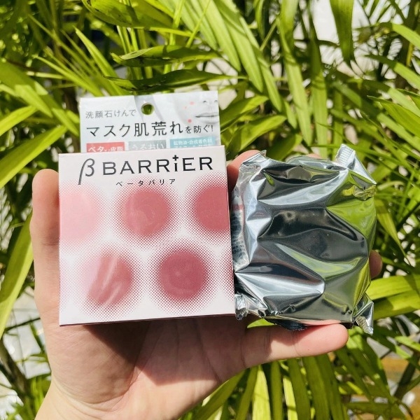 Xà Phòng Rửa Mặt Pelican B Barrier Facial Soap Giúp Làm Sạch Bụi Bẩn, Bã Nhờn 80g