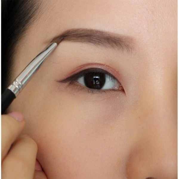 Cọ Tán Chân Mày Lông Ngắn Vacosi BR05 Eyebrow Angled Brush