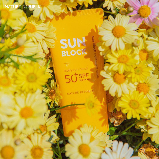 Kem Chống Nắng Nâng Tone Nature Republic California Aloe Daily Sun Block SPF50+PA+++ 57ml