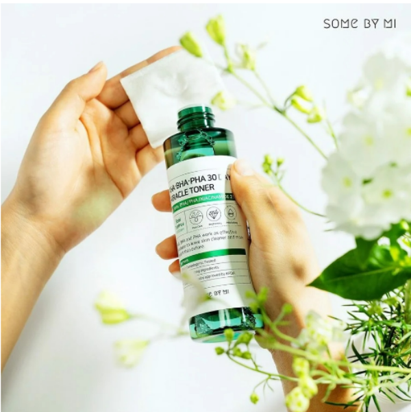 Nước Hoa Hồng Giảm Và Ngăn Ngừa Mụn Some By Mi AHA-BHA-PHA 30 Days Miracle Toner 150ml
