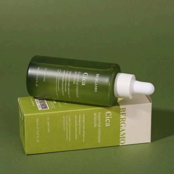 Serum Bergamo Cica Essential Intensive Ampoule 150ml - XANH LÁ