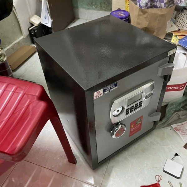 Thực tế két sắt Việt Tiệp KW52E bàn giao tại nhà khách hàng