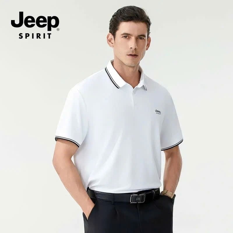 Jeep trắng sọc đen