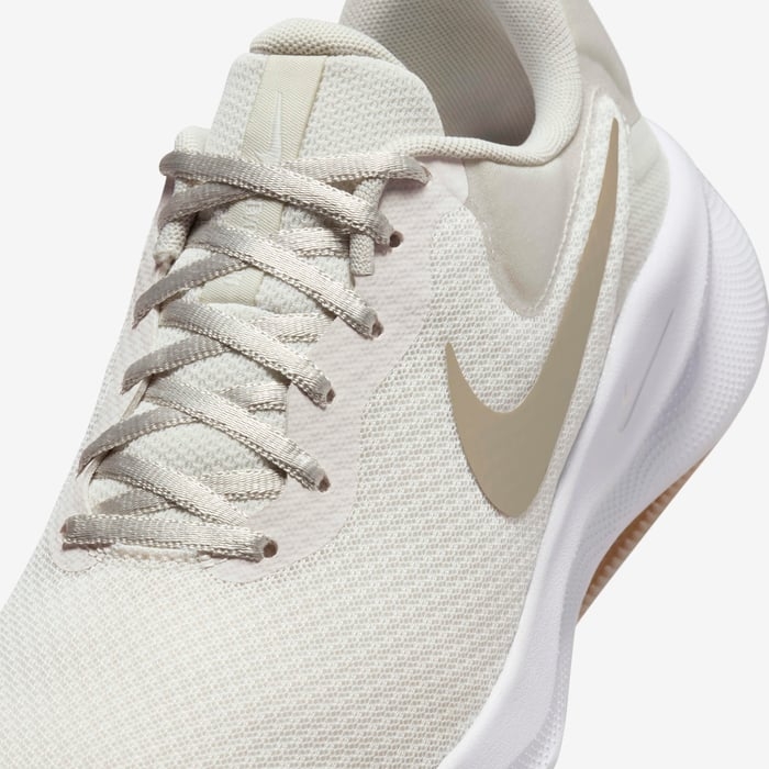 Giày chạy bộ Nike Revolution 7 Nữ FB2208-010
