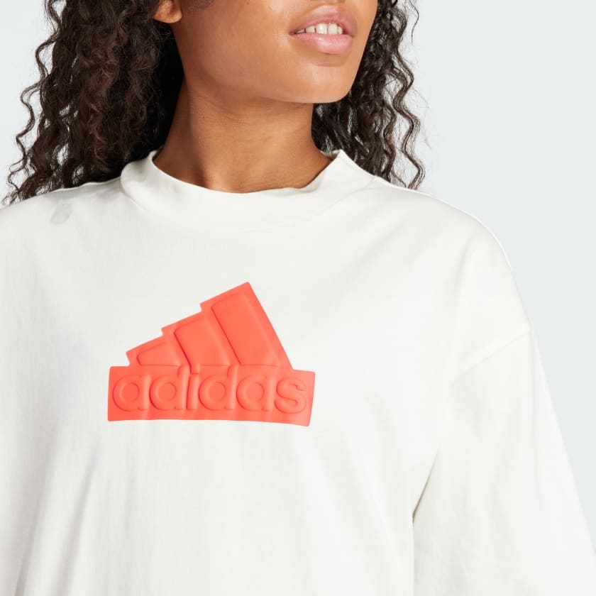 Áo thun tập luyện nữ adidas badge of sport - IS3900