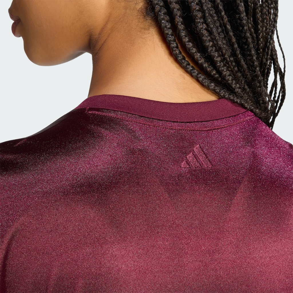 Áo T-shirt adidas Satin Seasonal Essentials Nữ - KS7939