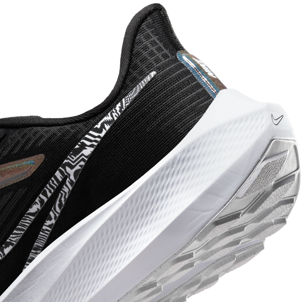 Giày chạy bộ Nữ Nike AIR ZOOM PEGASUS 39 PRM DR9619-001