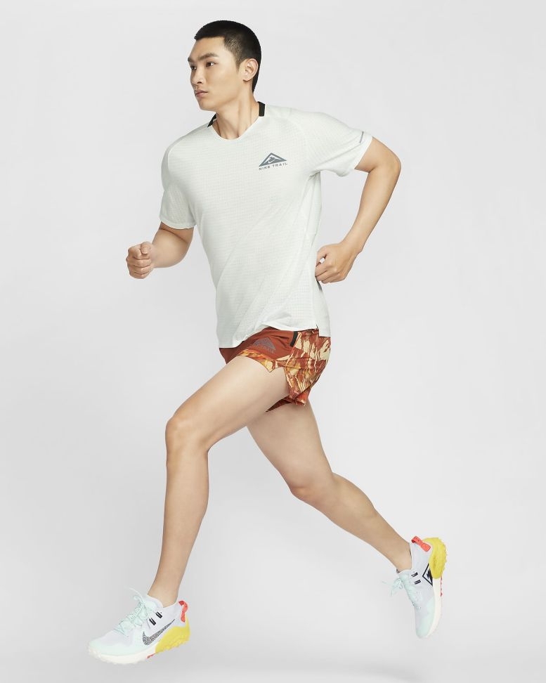 Áo thun chạy bộ Nam Nike Dri-FIT Trail Solar Chase DV9306-121