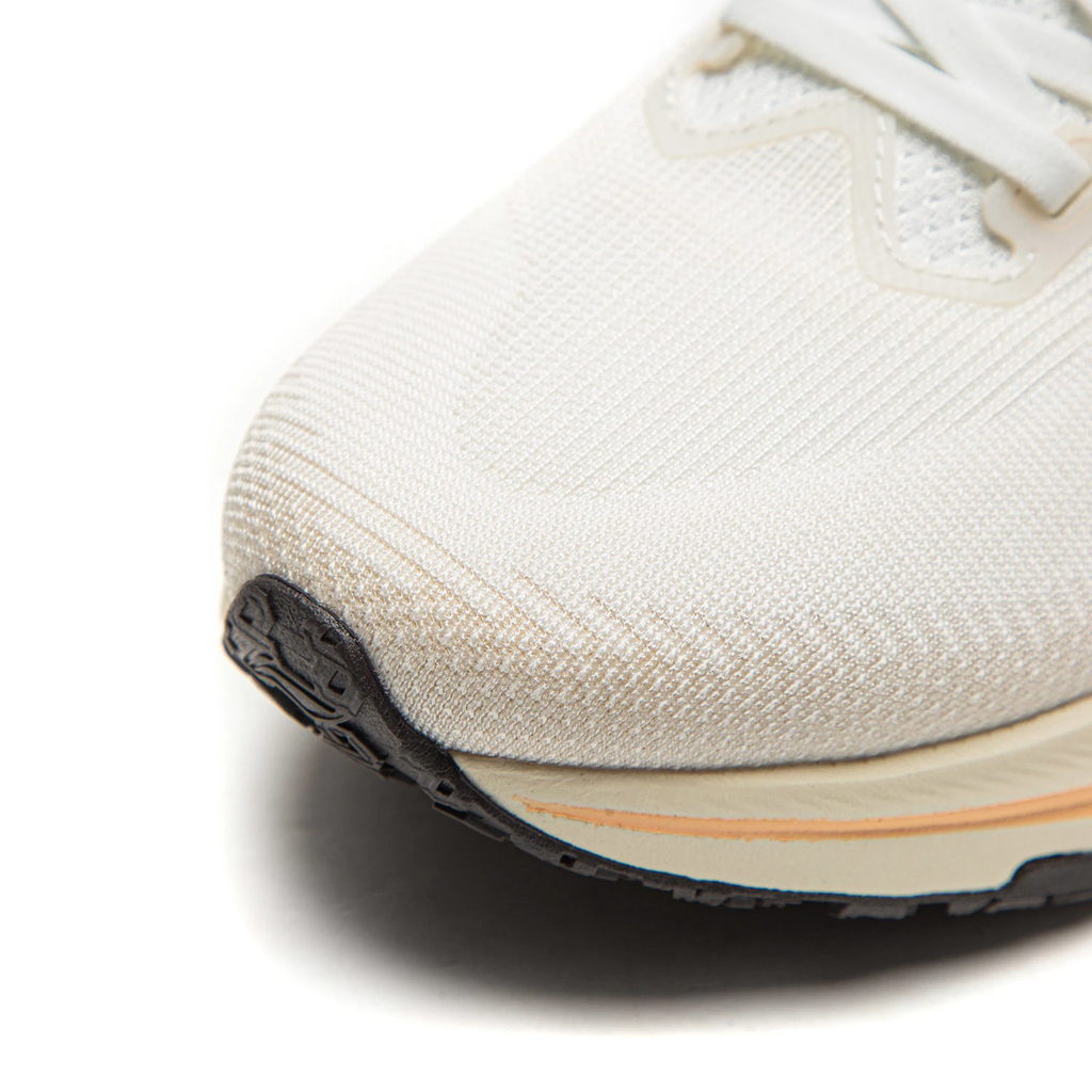 Giày chạy bộ Li-Ning Chitu 8 Nữ ARPV014-1V