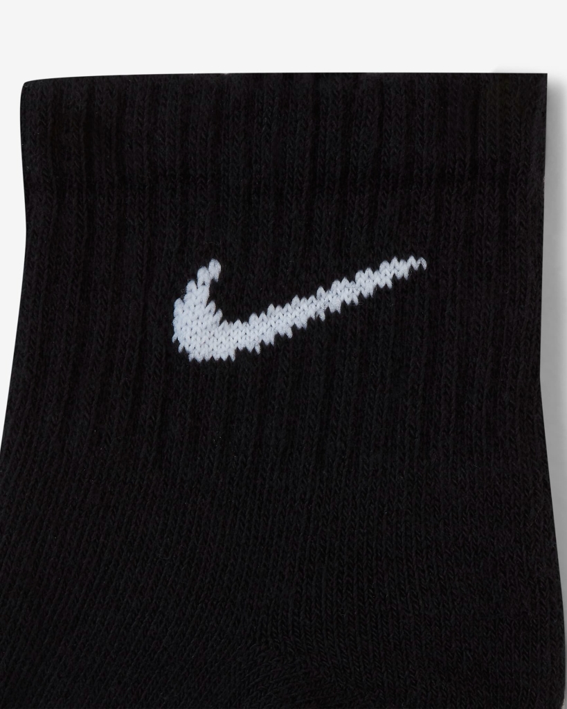 Tất Nam Nike EVERYDAY CSH ANKL 3PR 132 SX7667-010