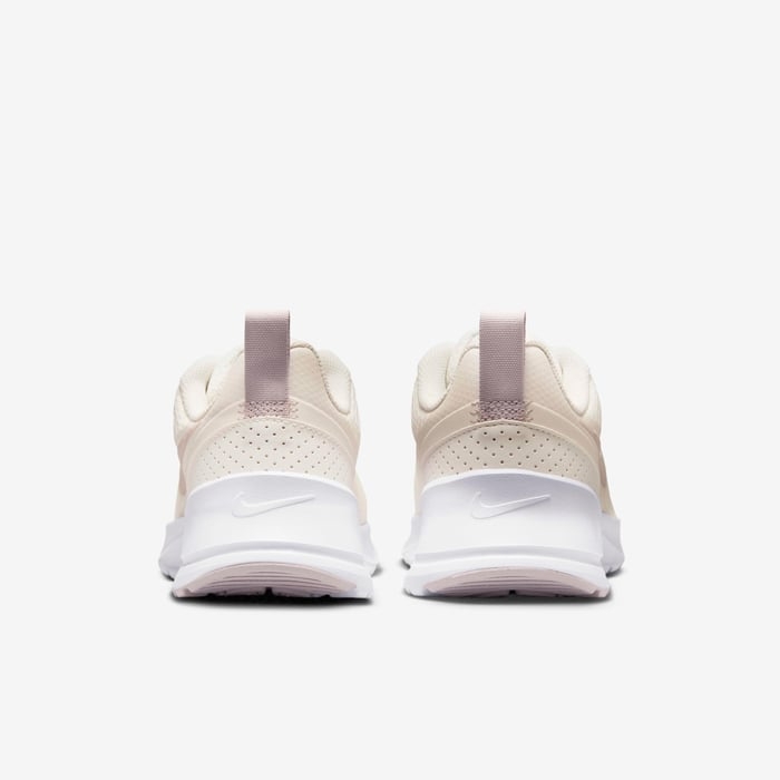 Giày thời trang Nike Air Max Nuaxis Nữ HF1233-102