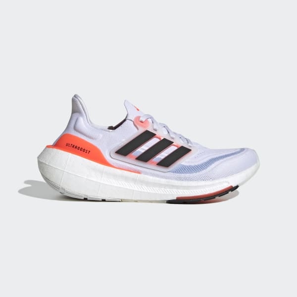 Giày chạy bộ nữ adidas ULTRABOOST LIGHT - HQ6353