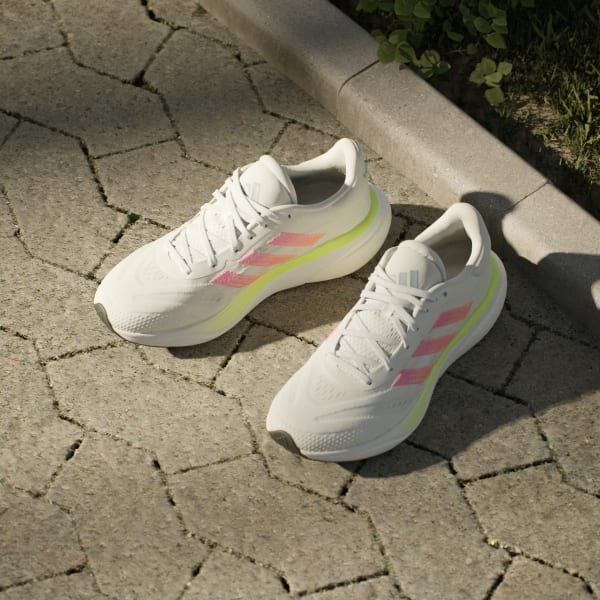 Giày chạy bộ Nữ adidas SUPERNOVA 3 - HQ1805
