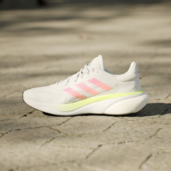 Giày chạy bộ Nữ adidas SUPERNOVA 3 - HQ1805