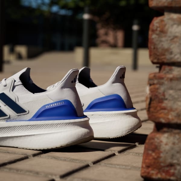 Giày chạy bộ adidas Ultraboost 5 Nam - IH3755