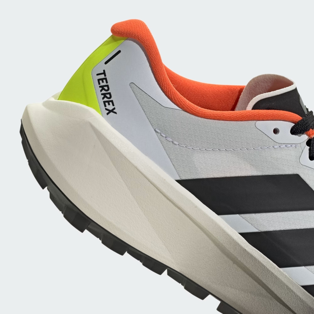 Giày chạy trail adidas Terrex Agravic 4 Nữ - KK1136