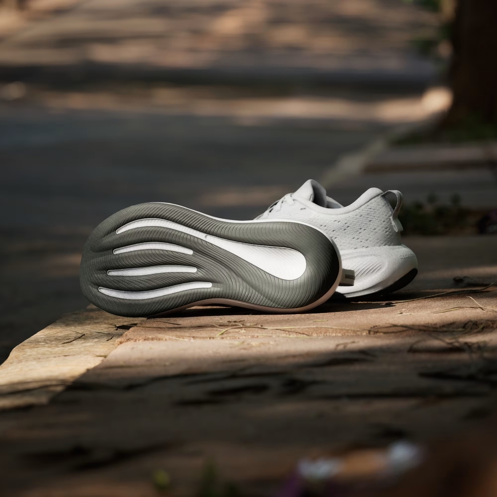 Giày chạy bộ adidas Response Pace Nữ - KJ1780