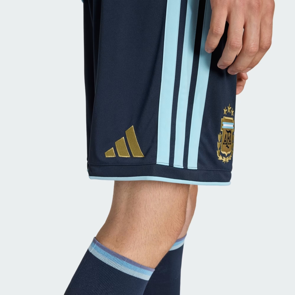 Quần short bóng đá adidas Sân nhà Argentina 26 Replica Nam - JM1325