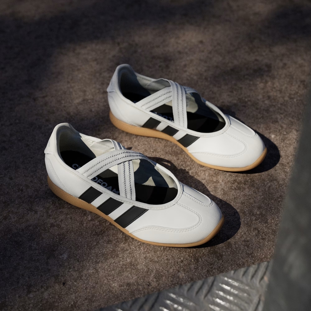Giày thời trang trẻ em adidas Barreda Mary Jane Unisex - JP6736