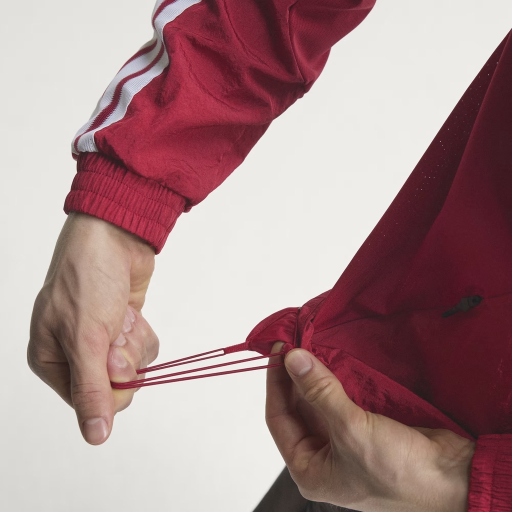 Áo khoác bóng đá adidas Anthem Sân Nhà Liverpool FC Nam - KV6736