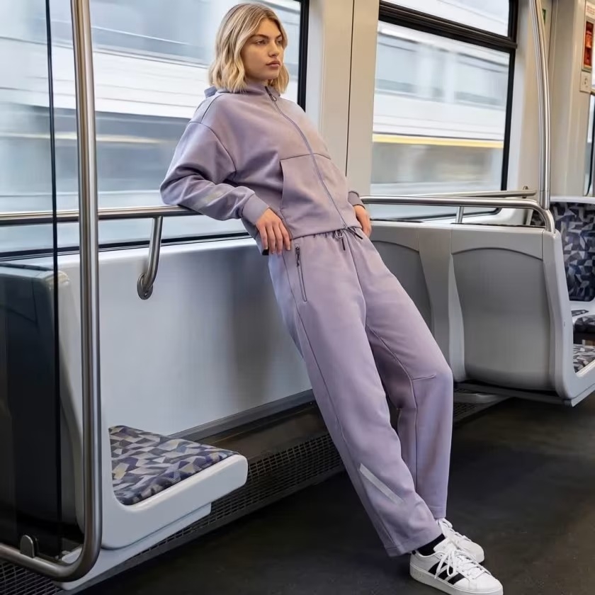 Áo hoodie adidas Z.N.E. dáng lửng Nữ - KF6396