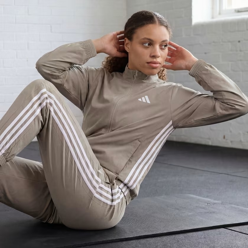 Áo khoác tập luyện adidas Essentials 3 sọc Nữ - KT3787