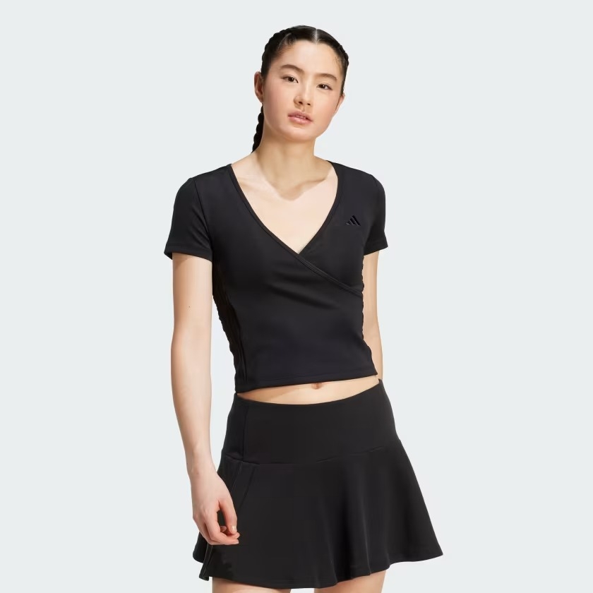 Áo T-shirt adidas Seasonal Essentials dáng crop Nữ - JM1924