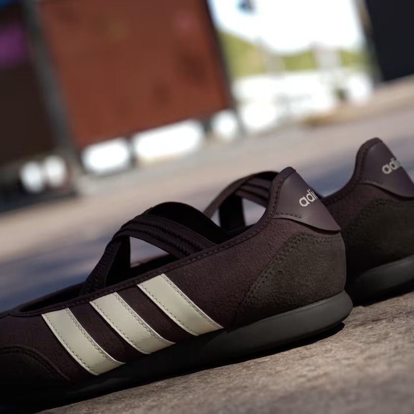 Giày thời trang adidas Barreda Mary Jane Nữ - KJ2255