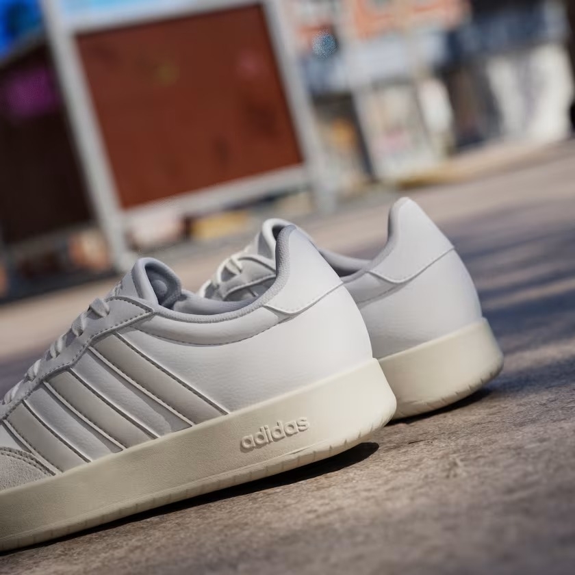 Giày thời trang adidas Barreda Nữ - JP5957