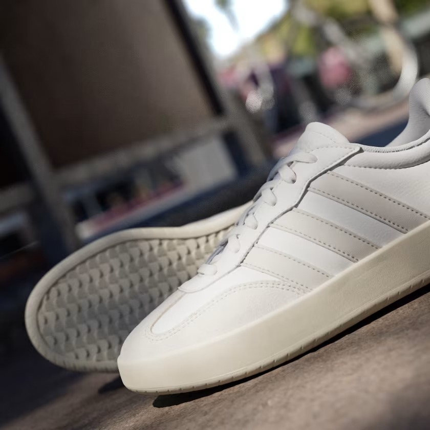 Giày thời trang adidas Barreda Nữ - JP5957