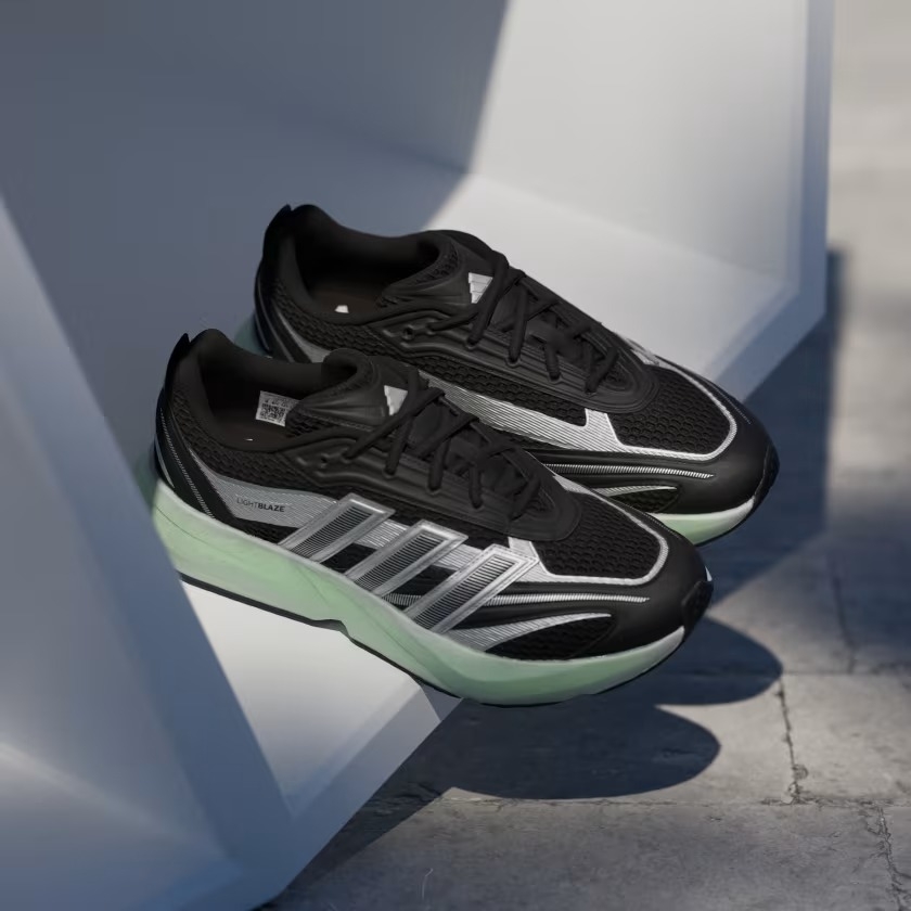 Giày thời trang adidas Lightblaze Glow Nam - JP6321