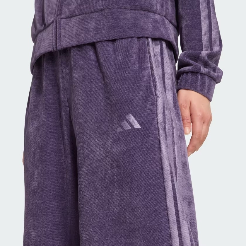 Quần nhung adidas Tiro Nữ - JM1804