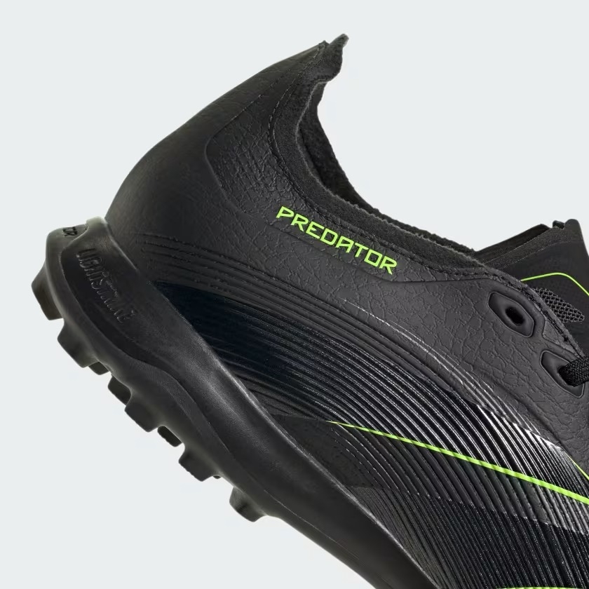 Giày bóng đá adidas Predator League Unisex - JI1133
