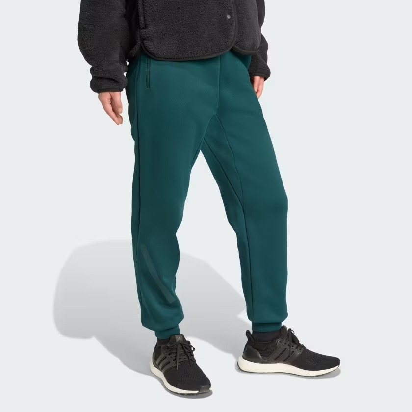 Quần nỉ adidas Z.N.E. Nữ - JW7738