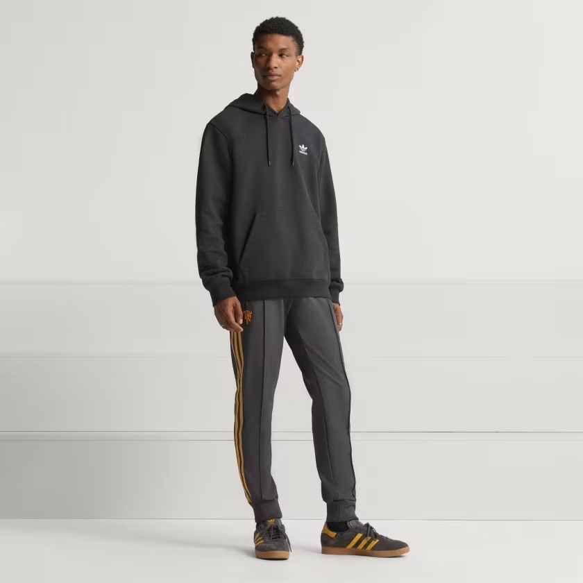 Quần nỉ bóng đá adidas Manchester United Terrace Icons Nam - JN2815