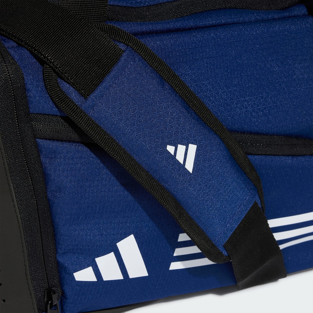 Túi trống adidas Essentials 3 sọc Unisex - JM9061