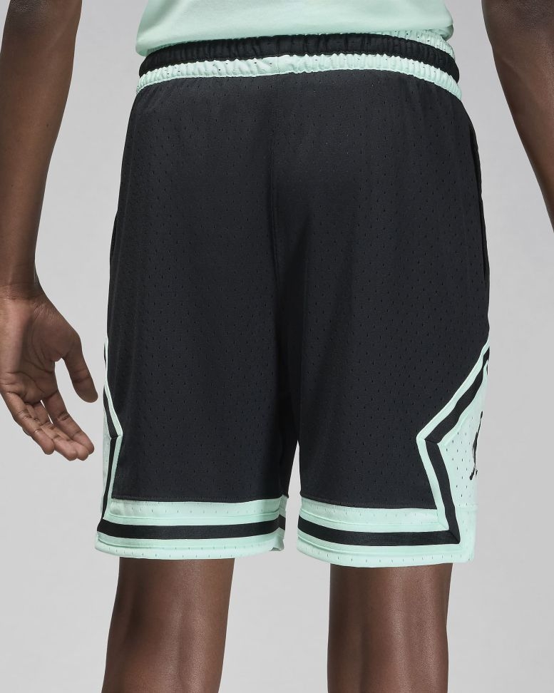 Quần short bóng rổ Nam Nike Dri-FIT Sport DX1487-015