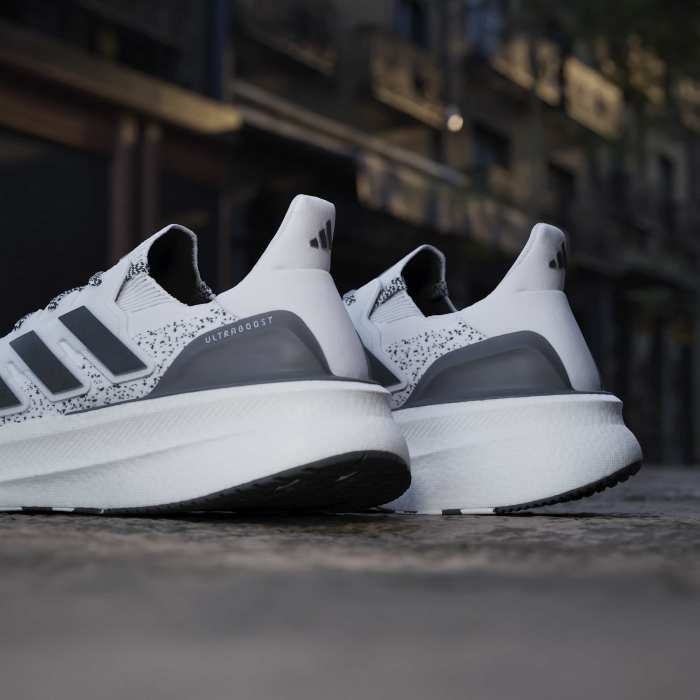 Giày chạy bộ adidas Ultraboost 5 Nam - KI8559