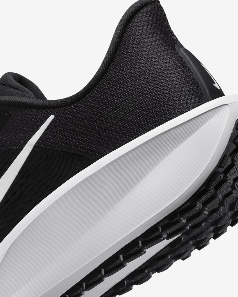 Giày chạy bộ Nike Quest 6 Nam FD6033-001