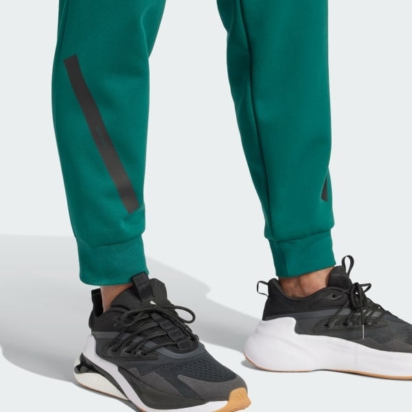 Quần nỉ adidas Z.N.E. Nam - JF6387