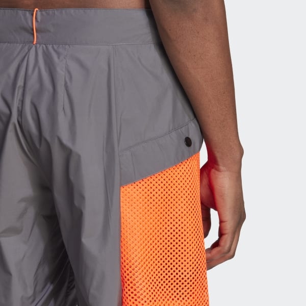 Quần short adidas Premium City Escape Nam - IC3730