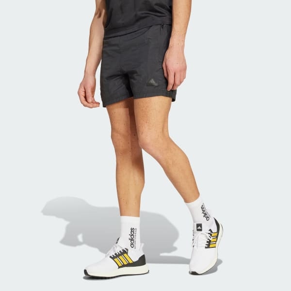Quần short thể thao adidas Vải Dệt Siêu Nhẹ Tiro Nam - IP3783