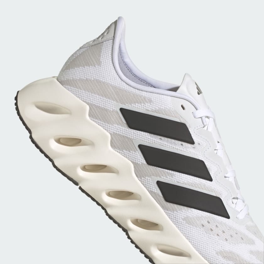 Giày chạy bộ nam adidas FWD - ID1781