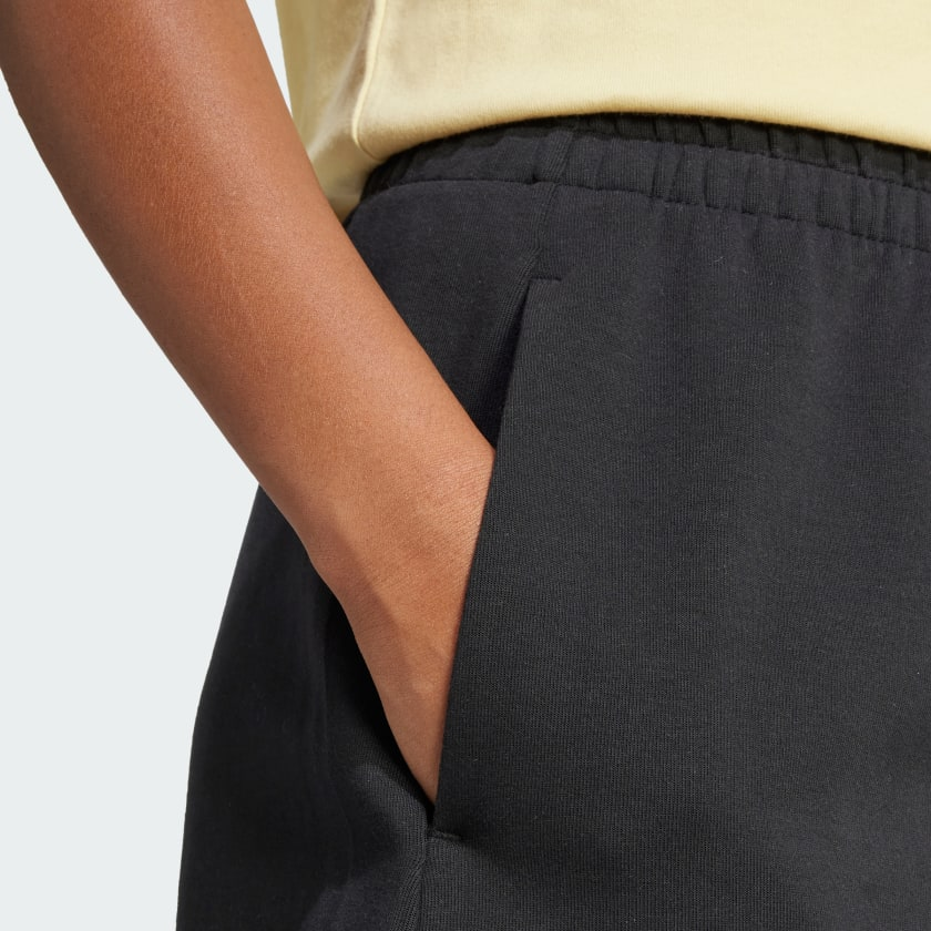 Quần short adidas Future Icons Logo nhỏ Nữ - JC5466